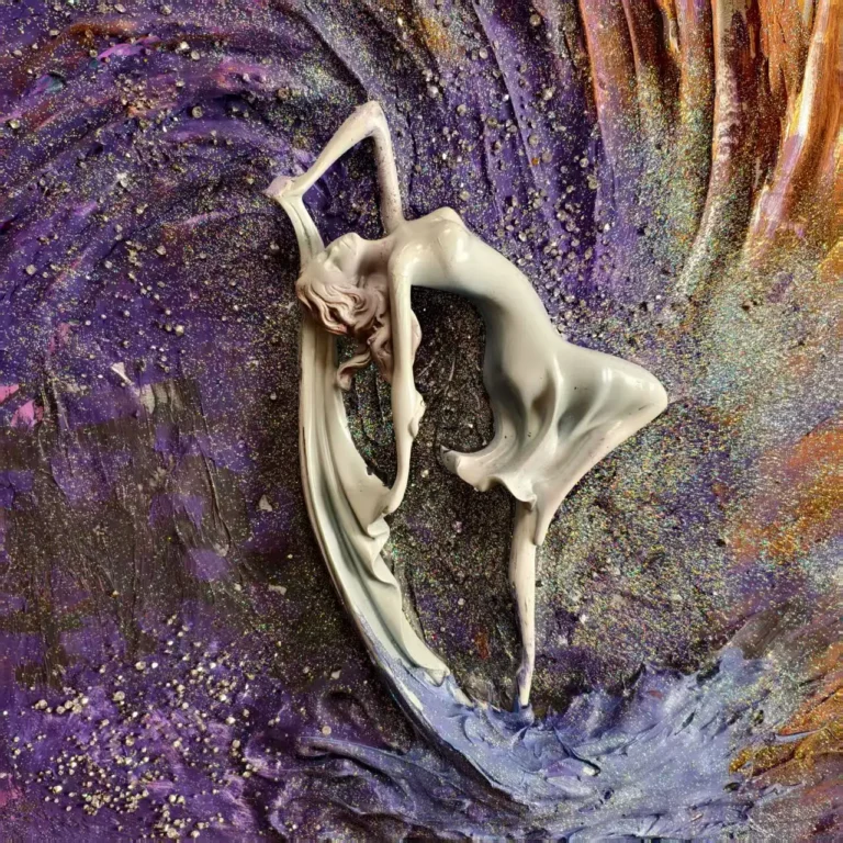 Aurelia Bloom artwork